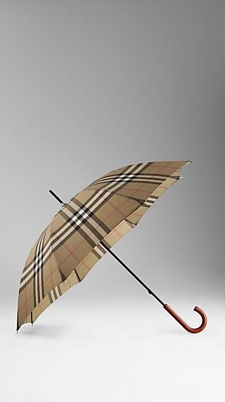 parapluie imitation burberry